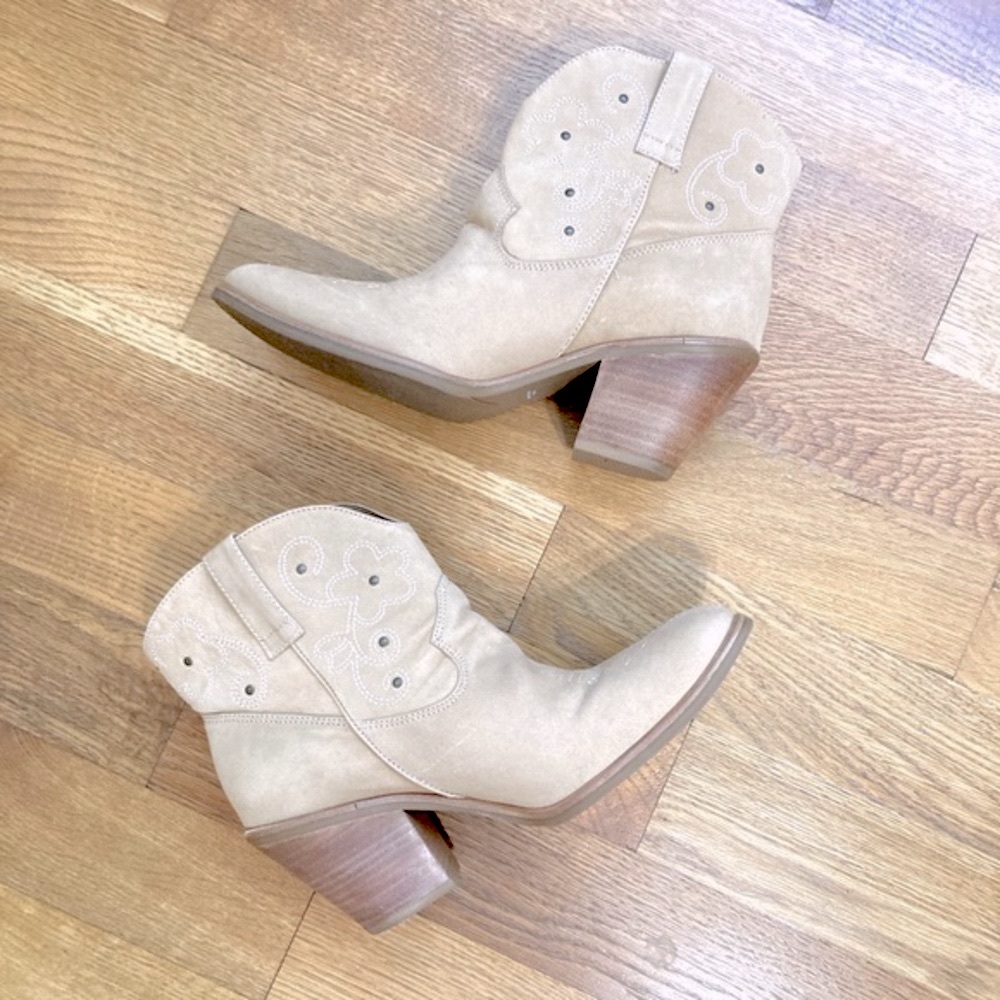 Matisse ankle boots Tan/Cream Leather Made In Brazil 8.5 like new